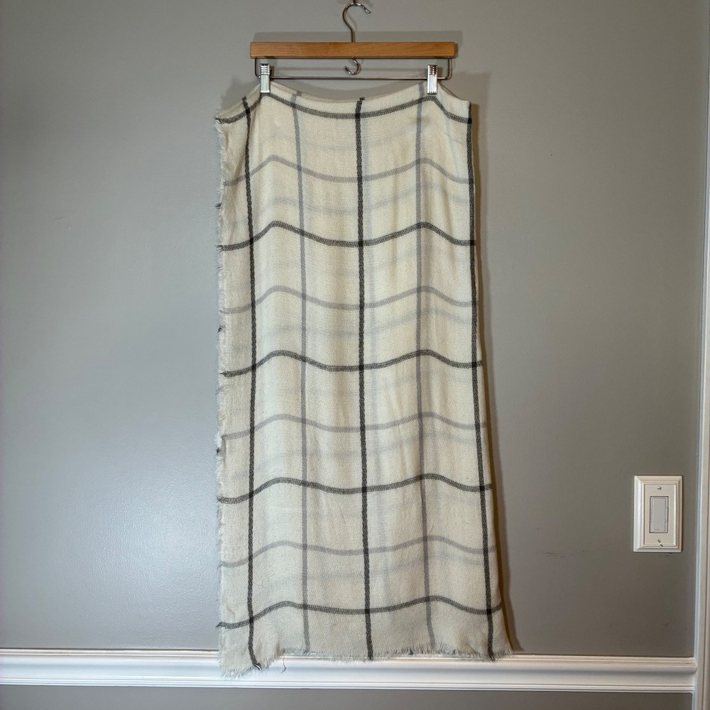 Cream Gray Windowpane Plaid Fringed Blanket Scarf Pashmina Woven Straight